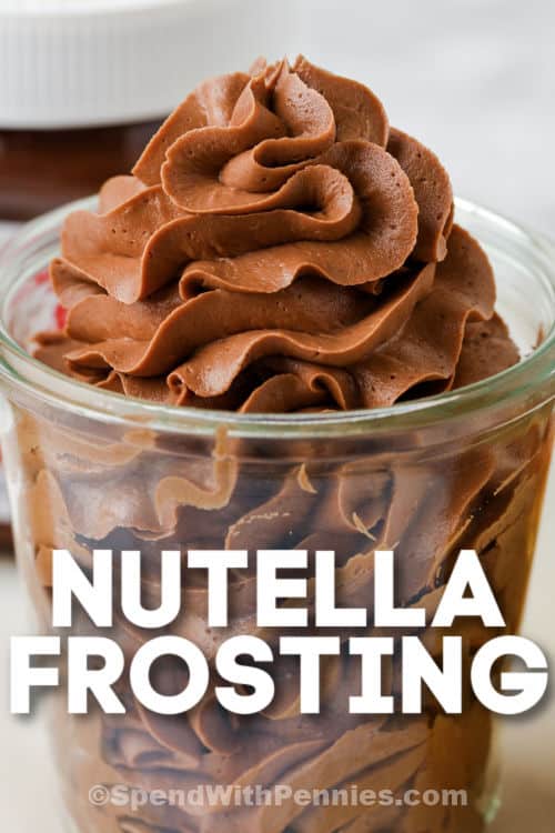 zár-megjelöl-ból Nutella cukormáz egy korsóban, írás