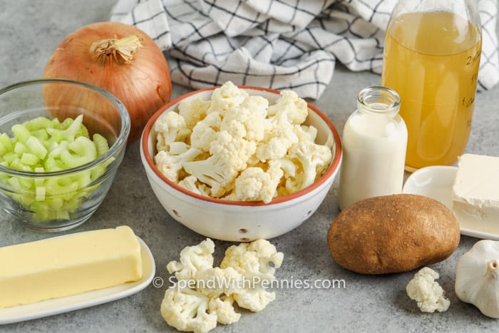 Krémes, sajtos és finom karfiolleves könnyen elkészíthető a főzőlapon vagy az Instant Pot-ban. Tartsa melegen a Crockpot-ban, és egész nap tálalja! # költemények # karfiolleves # leves # recept # krém # egészséges # krémes # sajtos # könnyű # krumpli # pörkölt összetevőket az Easy karfiolleves elkészítéséhez