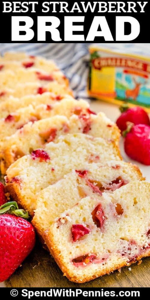 Eper kenyér kihívás vaj címmel vágódeszkán