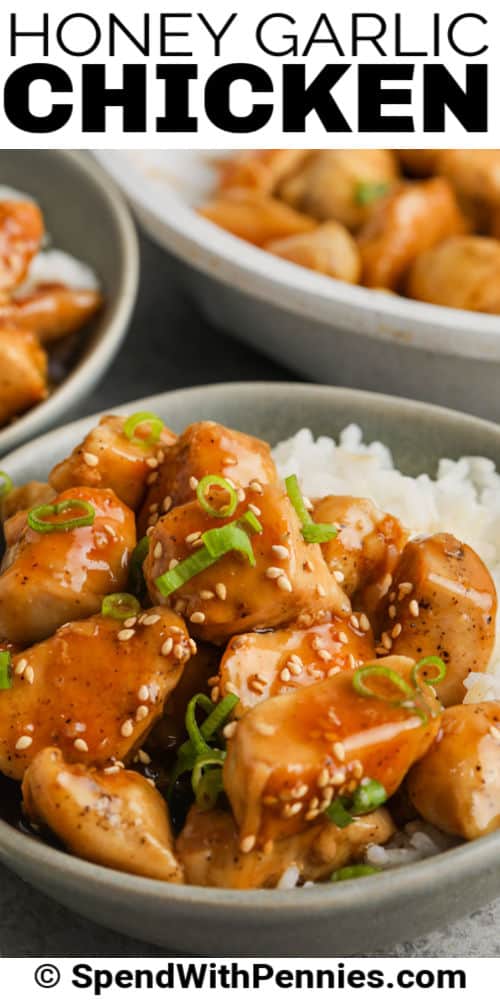 közelről a mézes fokhagymás csirke címmel